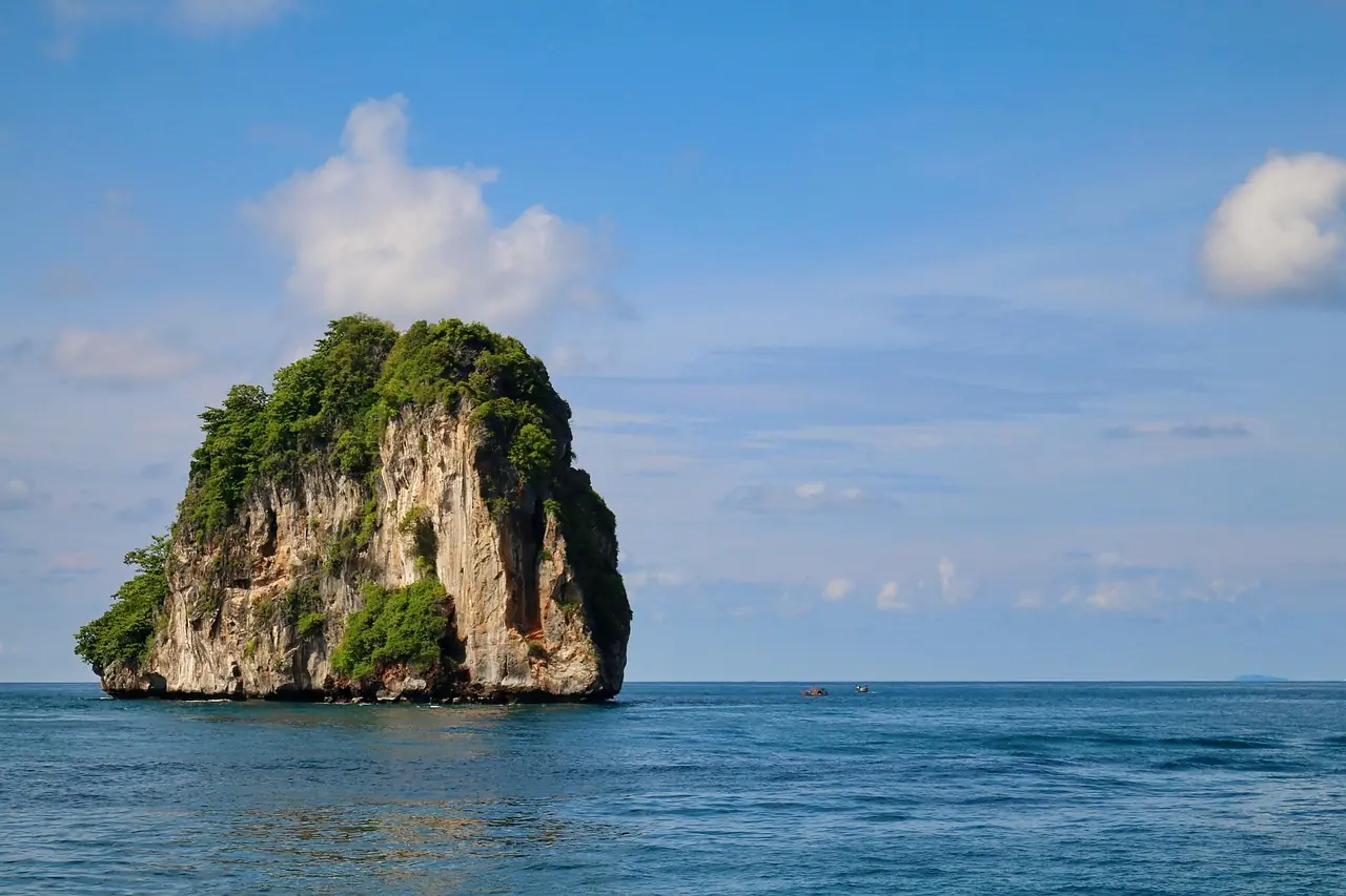 5N Thailand Season Special — Phuket + Krabi holiday package
