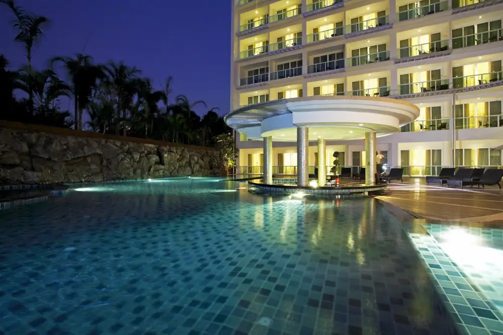 Centara Nova Hotel Pattaya,  — photo 1