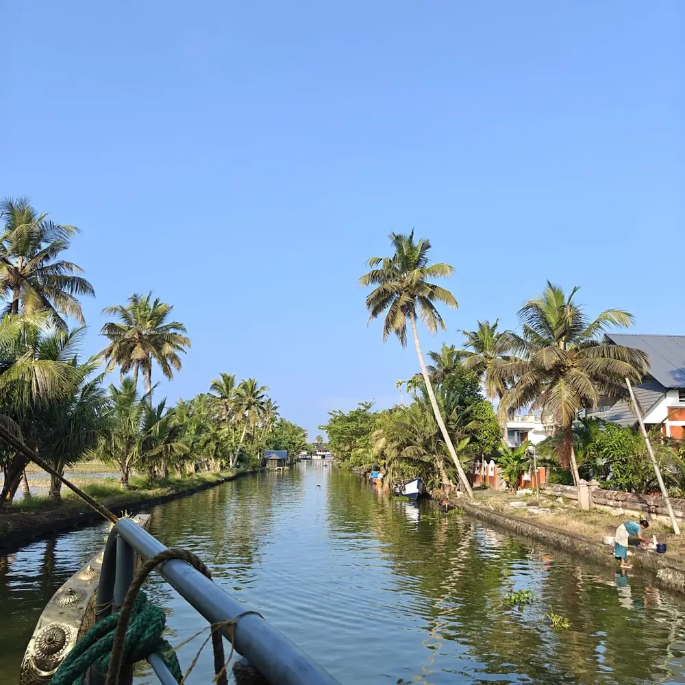 Royal Rivers Houseboat,  — photo 3